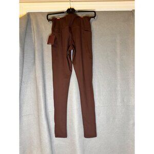 Brown Leggings With Pockets by Felina.  NWT